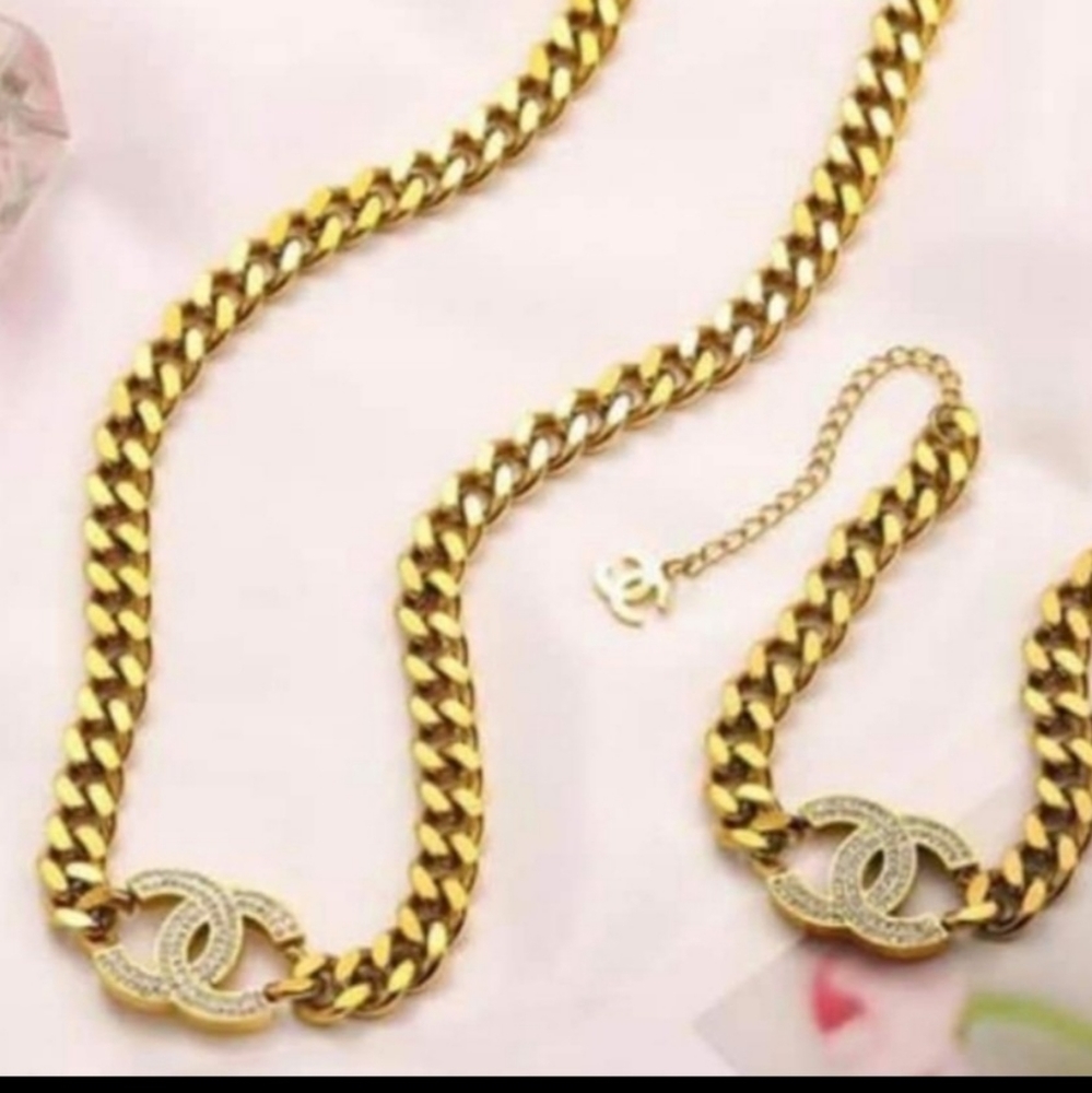Cuban link necklace